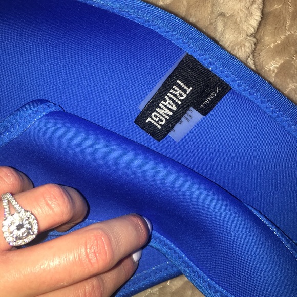 Triangl two piece bikini. - Picture 2 of 3